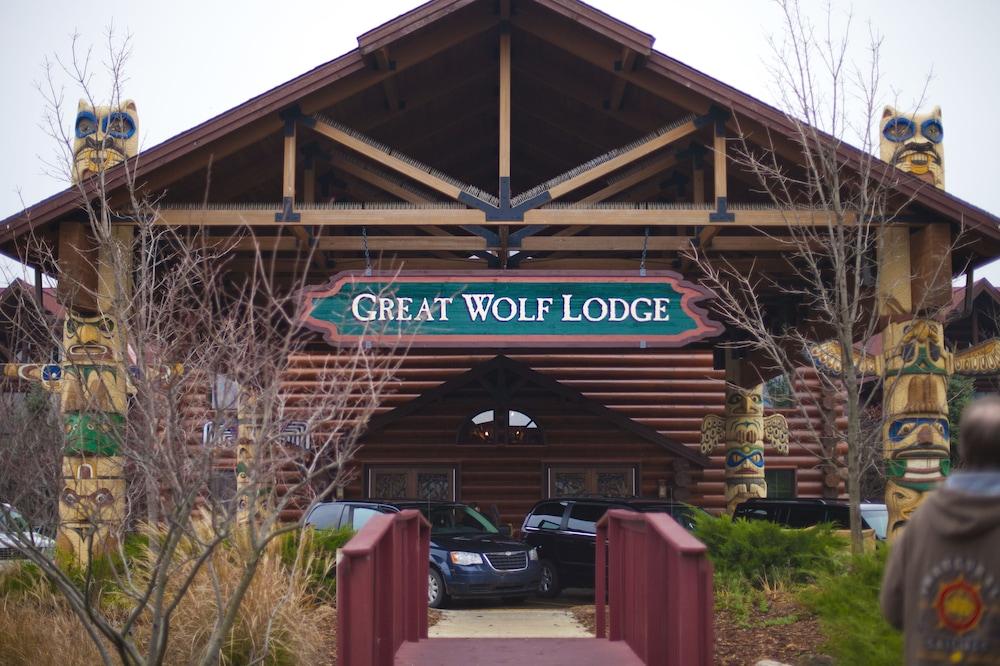 Great Wolf Lodge Traverse Stadt Exterior foto